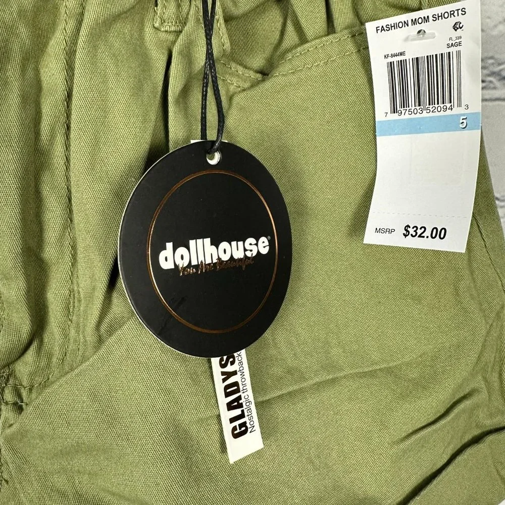 Dollhouse Women's Gladys Fashion High Waist Mom Shorts,‎ Size 5/6, Sage Green - Picture 5 of 12